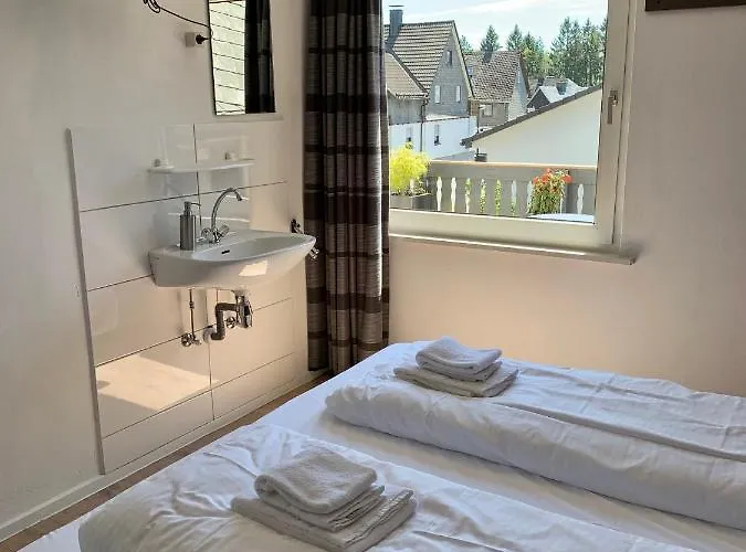 Tatil Evi Gruppenhaus Bis Zu 24 Personen In Winterberg